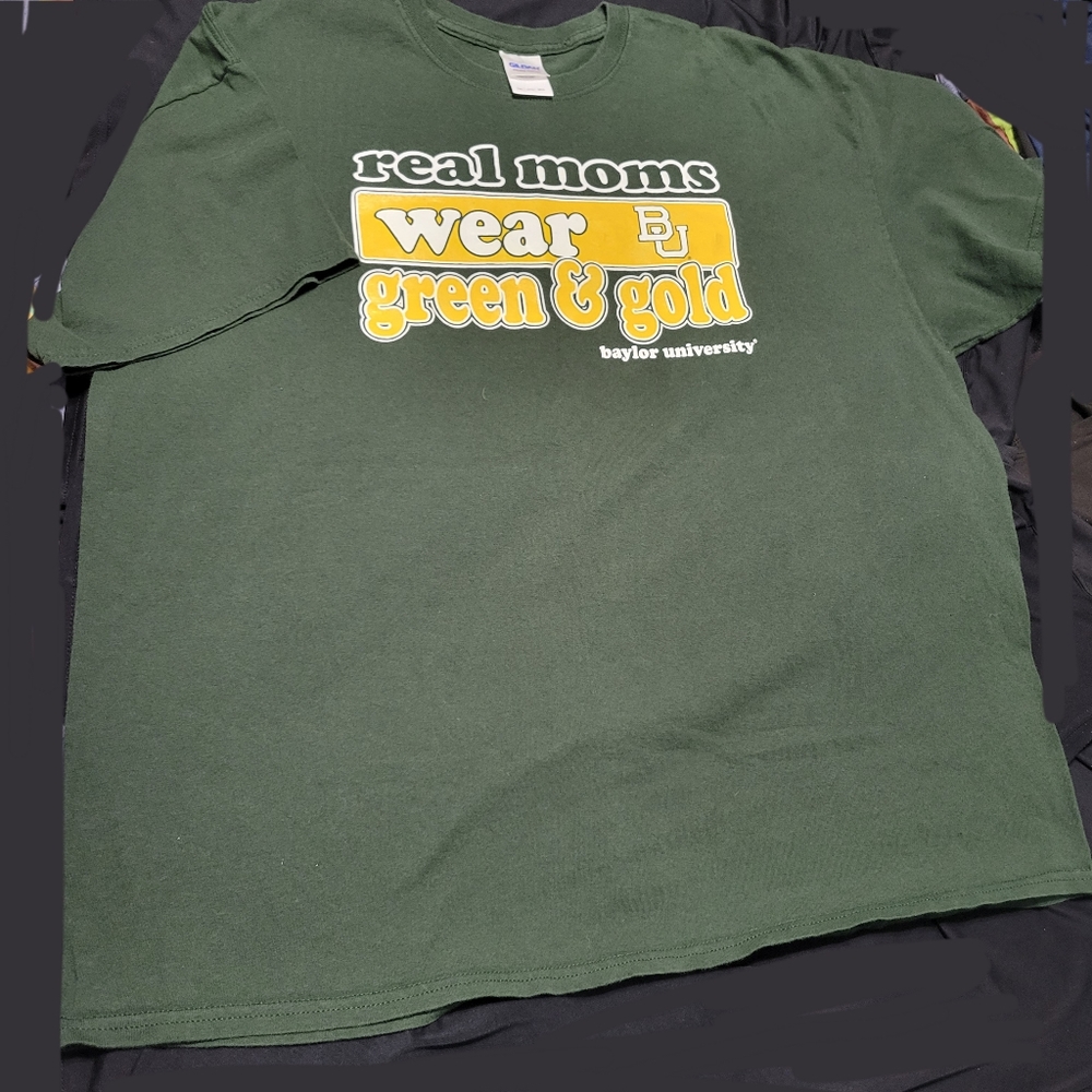 Real Moms Wear Baylor Mom Baylor Bears Baylor University MOM Spirit Shirt, 2XL